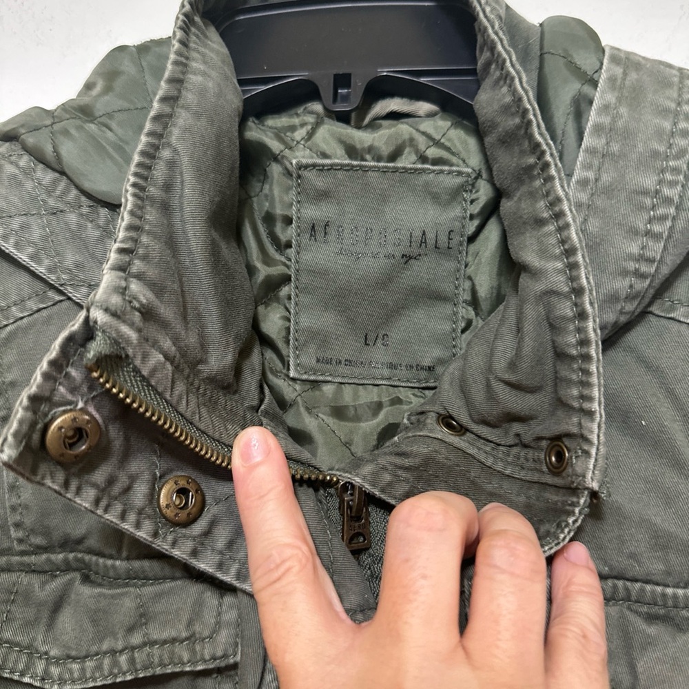 Aeropostale Women's Utility Jacket with Patterned Sleeves - Picture 3 of 8